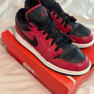 Air Jordan 1 Low ‘Reverse Bred’ l